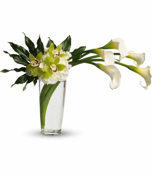white calla lilies and hydrangeas