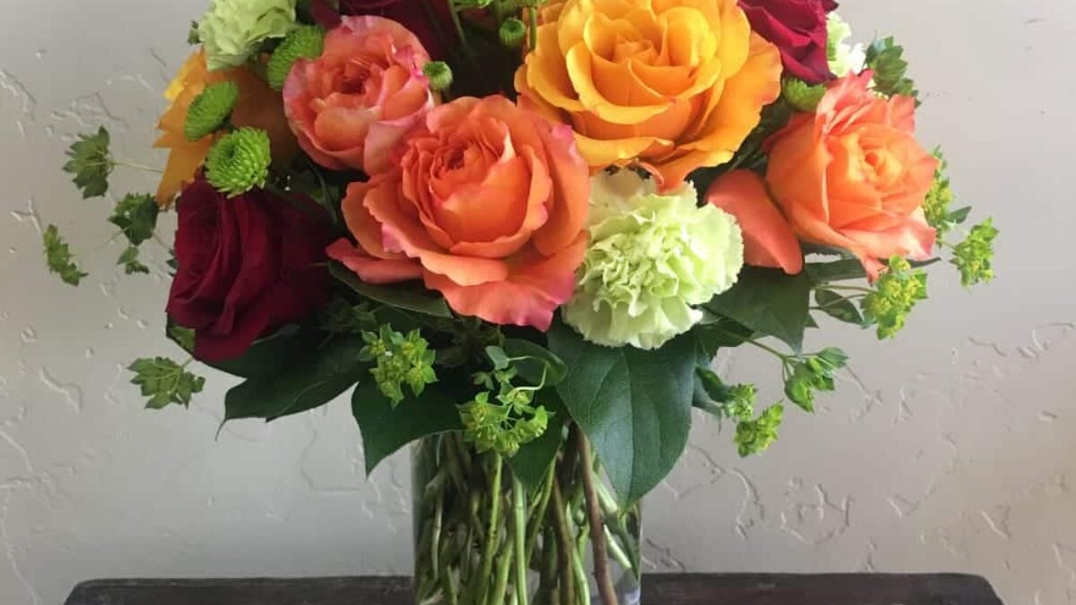 bouquet of flowers in bolsa of water